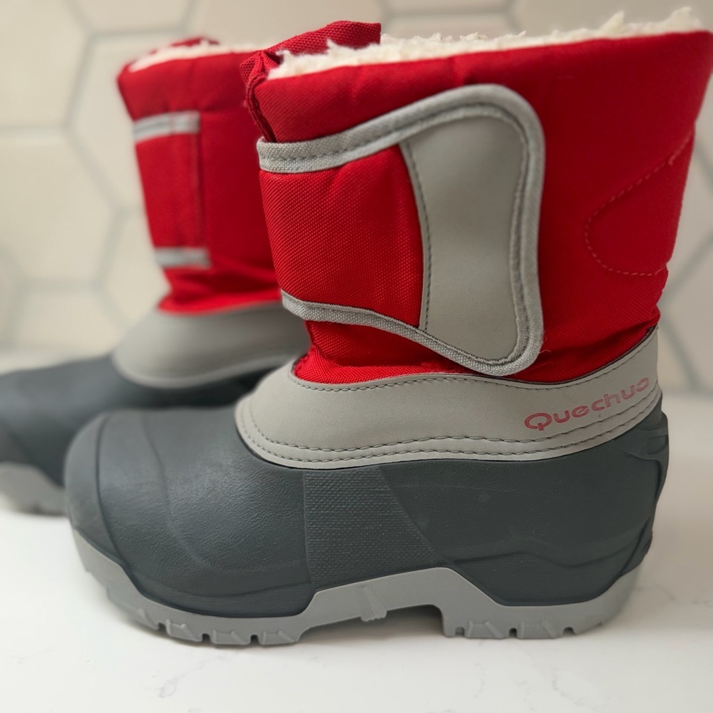 Quechua - Red and Gray Kids' Winter Waterproof Snow Boots Size 34/35 US 3-4